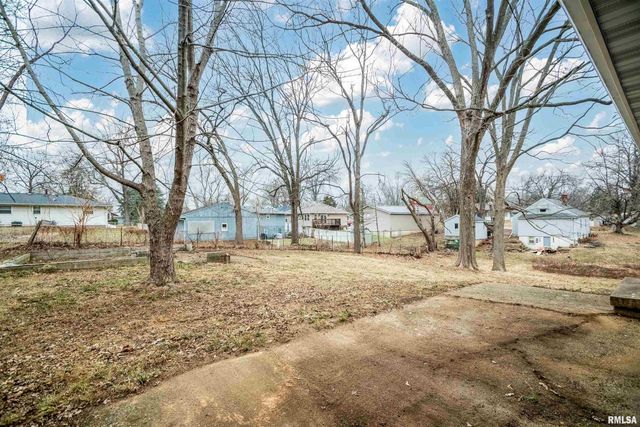 203 EATON Avenue, Bartonville, IL 61607