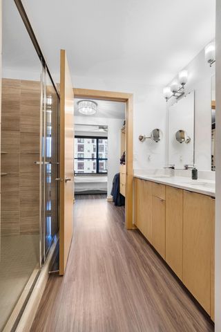 740 Portland Avenue 1005, Minneapolis, MN 55415