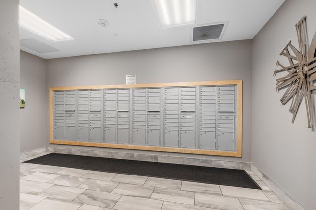 740 Portland Avenue 1005, Minneapolis, MN 55415