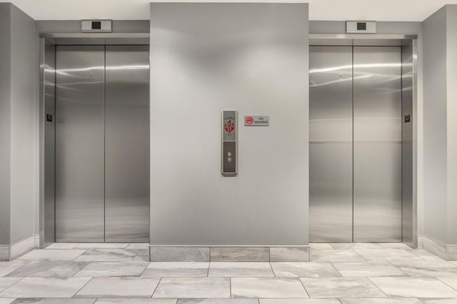 740 Portland Avenue 1005, Minneapolis, MN 55415