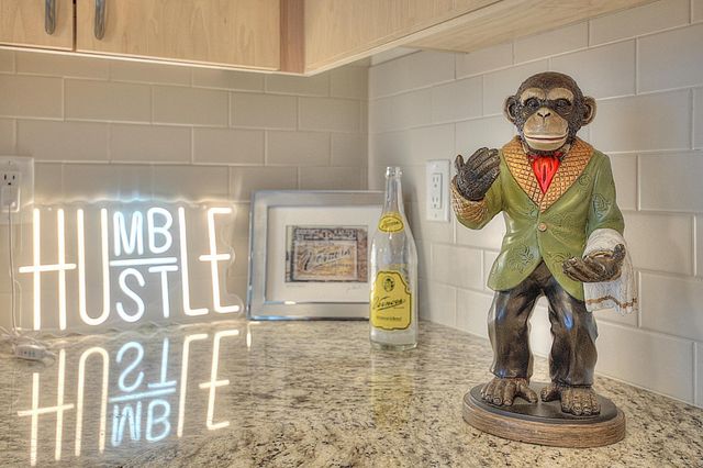 740 Portland Avenue 1005, Minneapolis, MN 55415