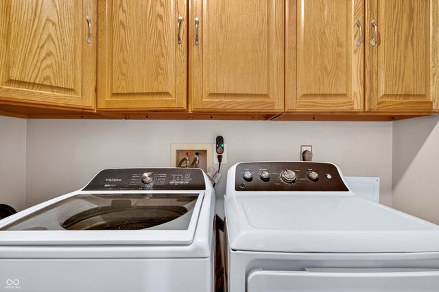 2823 Whitney Way, Seymour, IN 47274
