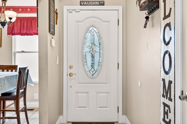 2823 Whitney Way, Seymour, IN 47274