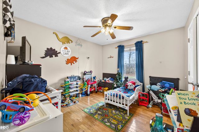 2823 Whitney Way, Seymour, IN 47274