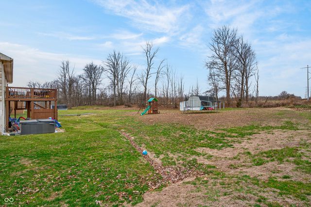 2823 Whitney Way, Seymour, IN 47274
