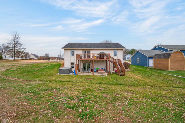 2823 Whitney Way, Seymour, IN 47274
