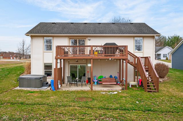 2823 Whitney Way, Seymour, IN 47274