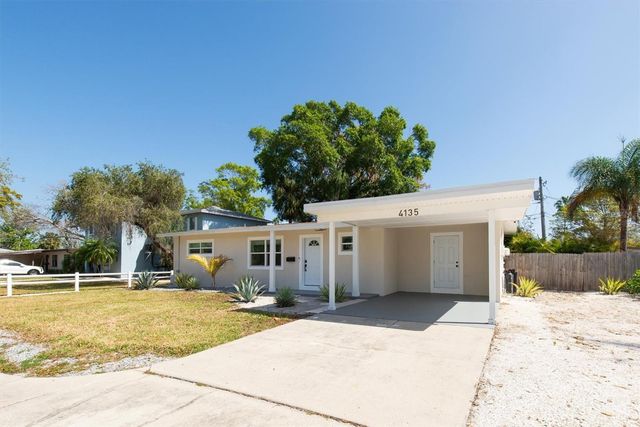 4135 SHORE ACRES BOULEVARD NE, St Petersburg, FL 33703