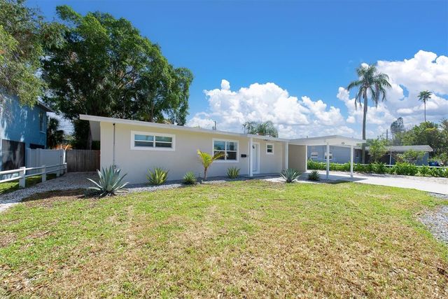 4135 SHORE ACRES BOULEVARD NE, St Petersburg, FL 33703