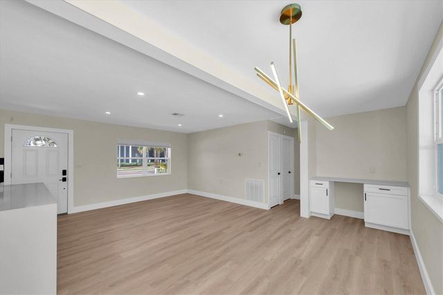 4135 SHORE ACRES BOULEVARD NE, St Petersburg, FL 33703