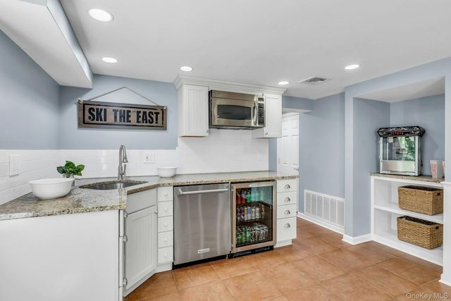 411 Hillside Avenue, West Sayville, NY 11796