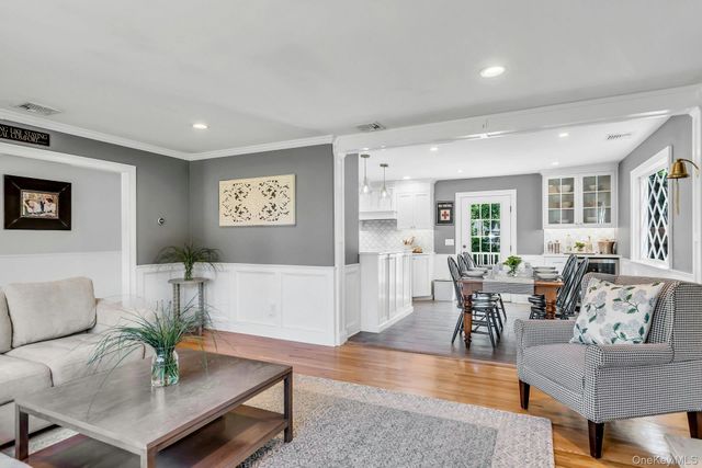 411 Hillside Avenue, West Sayville, NY 11796