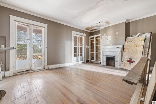 610 Broadway Units 200 & 300, Paducah, KY 42001