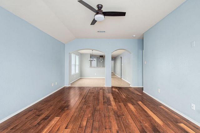 3213 Elam Drive, Anna, TX 75409