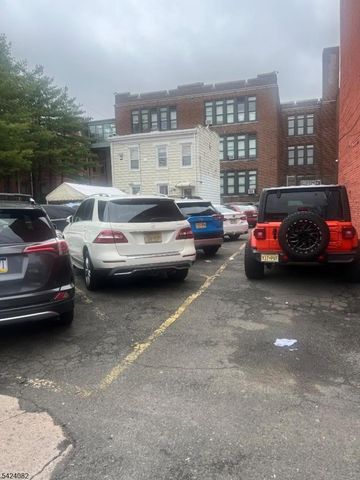 45 Market St, Paterson City, NJ 07505