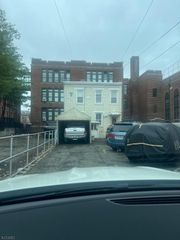 45 Market St, Paterson City, NJ 07505