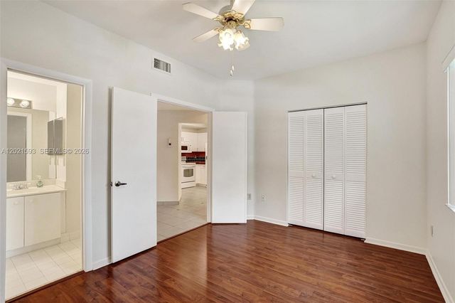 15825 SW 3rd Ct 103, Pembroke Pines, FL 33027