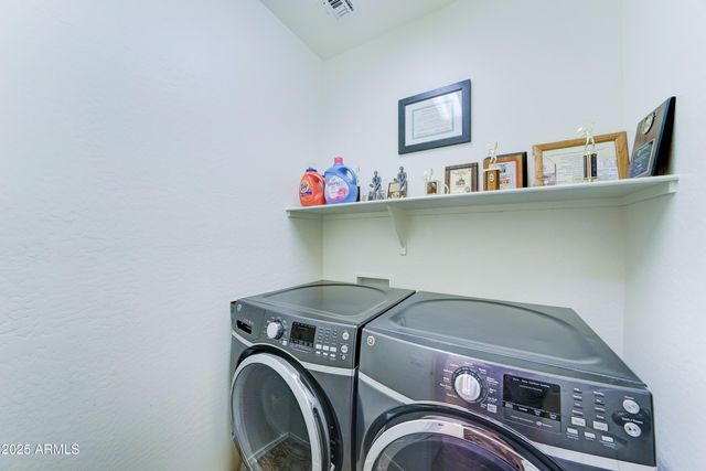 20930 W Sunrise Lane, Buckeye, AZ 85396