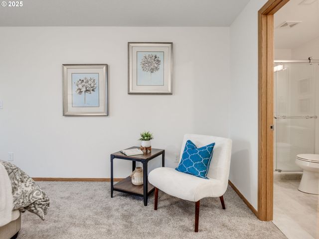 15360 Sw LEXINGTON Ln, Beaverton, OR 97007