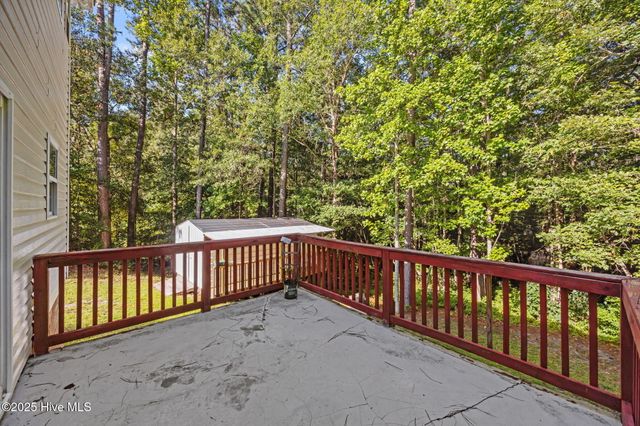 111 Twin Creek Lane, Havelock, NC 28532