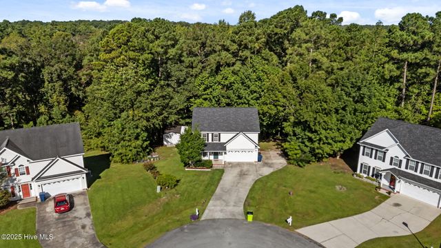 111 Twin Creek Lane, Havelock, NC 28532