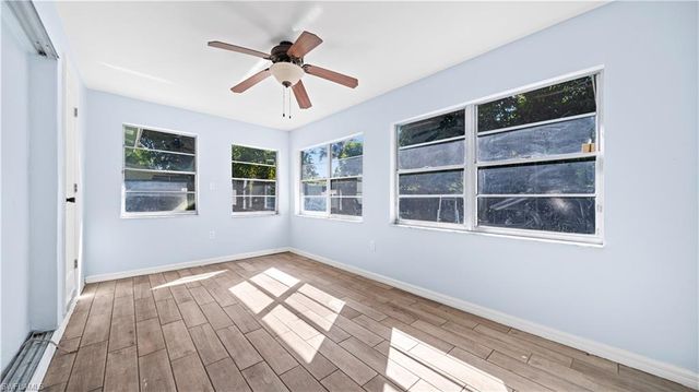 50 Palm Tree TER, Fort Myers, FL 33905