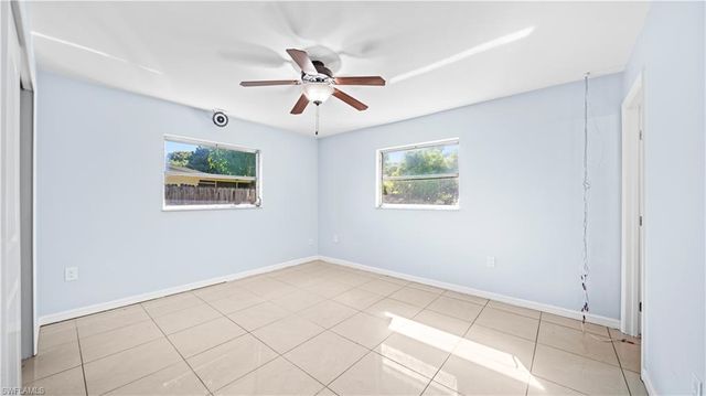 50 Palm Tree TER, Fort Myers, FL 33905