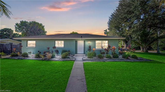 50 Palm Tree TER, Fort Myers, FL 33905