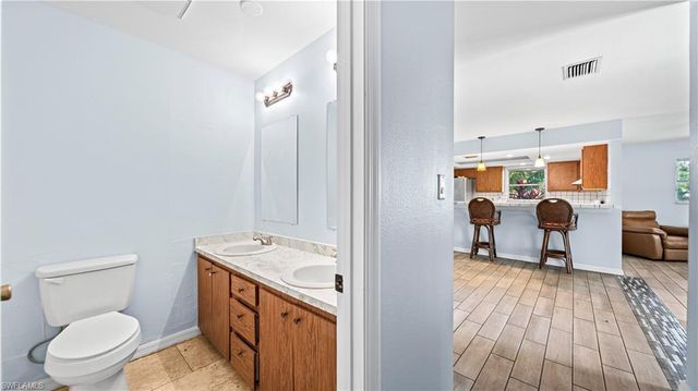 50 Palm Tree TER, Fort Myers, FL 33905