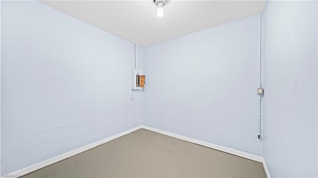 50 Palm Tree TER, Fort Myers, FL 33905