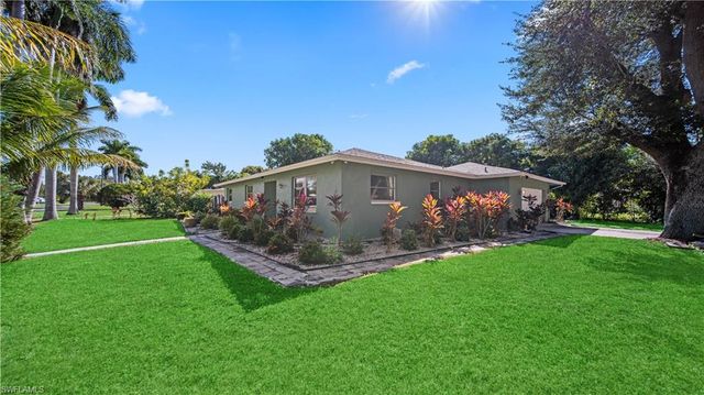 50 Palm Tree TER, Fort Myers, FL 33905