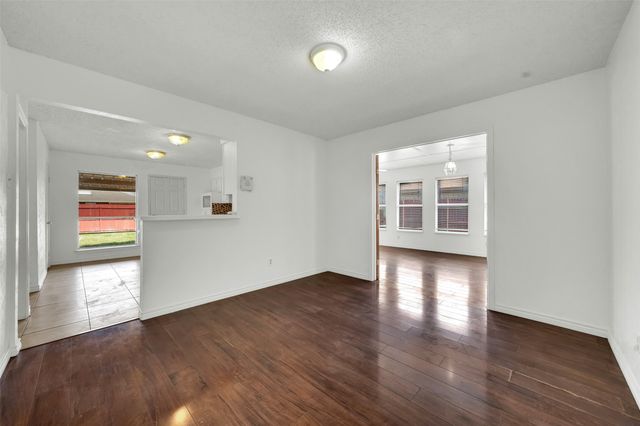 1809 Trowbridge Street, Garland, TX 75044