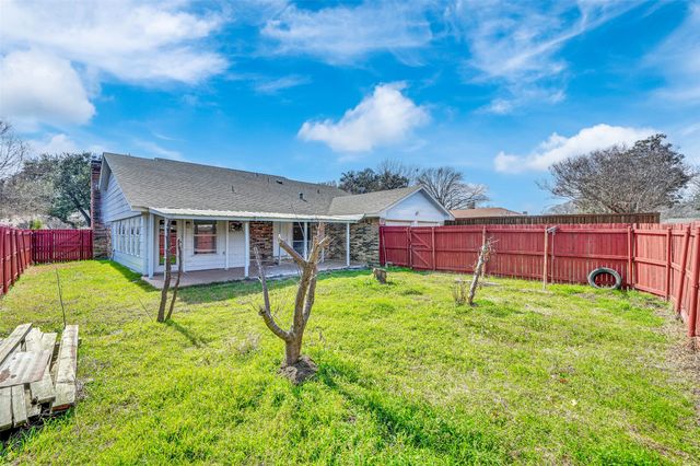 1809 Trowbridge Street, Garland, TX 75044