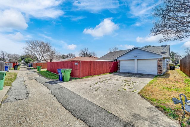 1809 Trowbridge Street, Garland, TX 75044