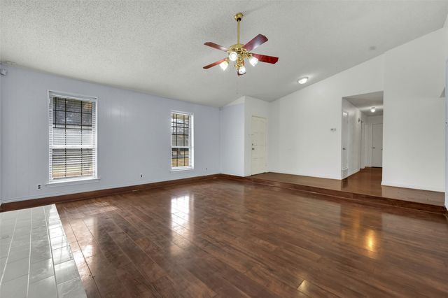 1809 Trowbridge Street, Garland, TX 75044