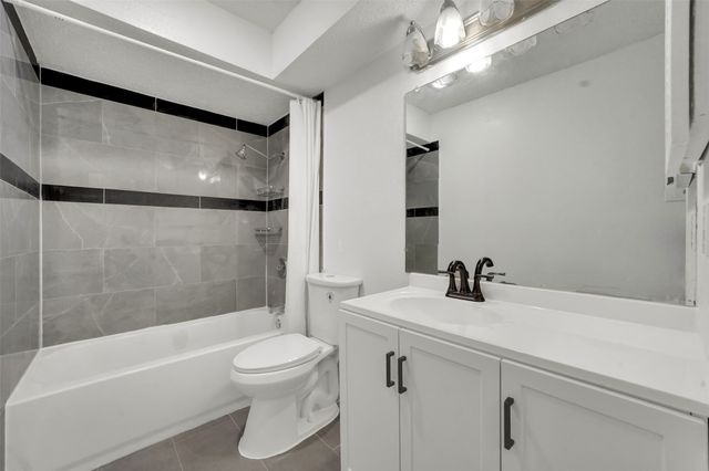 1809 Trowbridge Street, Garland, TX 75044