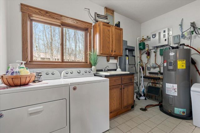 8009 County 78, Nisswa, MN 56468