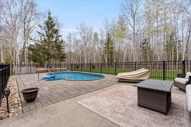 8009 County 78, Nisswa, MN 56468
