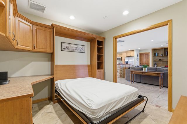 955 Lakeside Court, Grand Junction, CO 81506