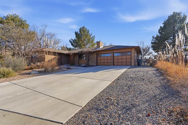 955 Lakeside Court, Grand Junction, CO 81506