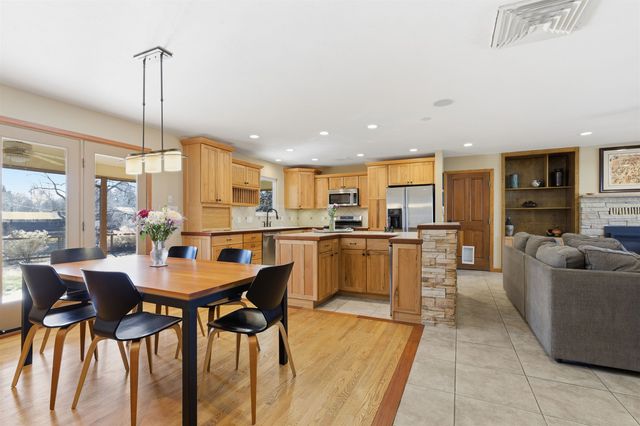 955 Lakeside Court, Grand Junction, CO 81506