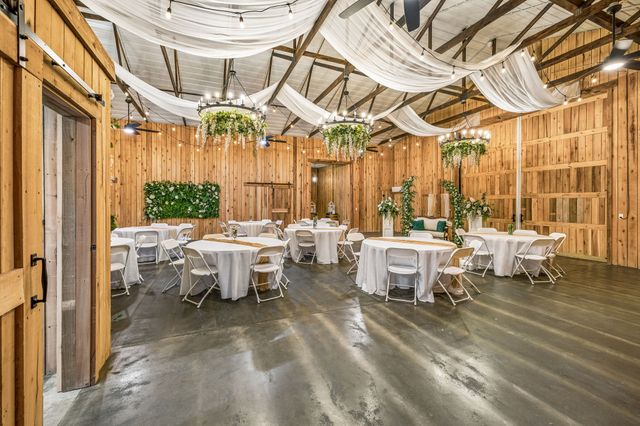 1869 Taurus Farm Rd, Lafayette, TN 37083