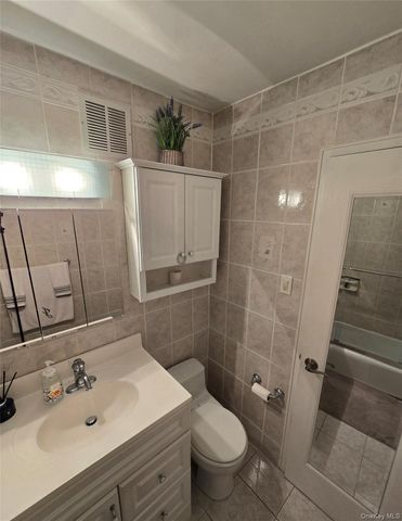 11011 Queens Boulevard 3M, Forest Hills, NY 11375