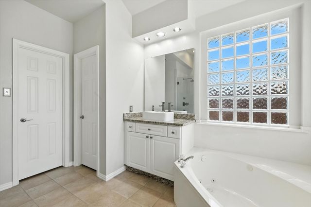 17912 Benchmark Drive, Dallas, TX 75252