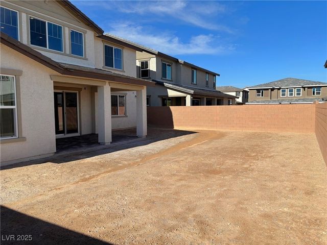 8836 Spencer Garrett Street, Las Vegas, NV 89113