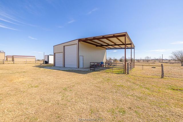 7374 Harris Lane, Bryan, TX 77808