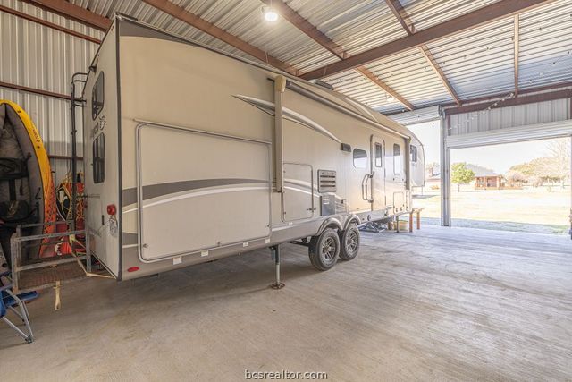 7374 Harris Lane, Bryan, TX 77808