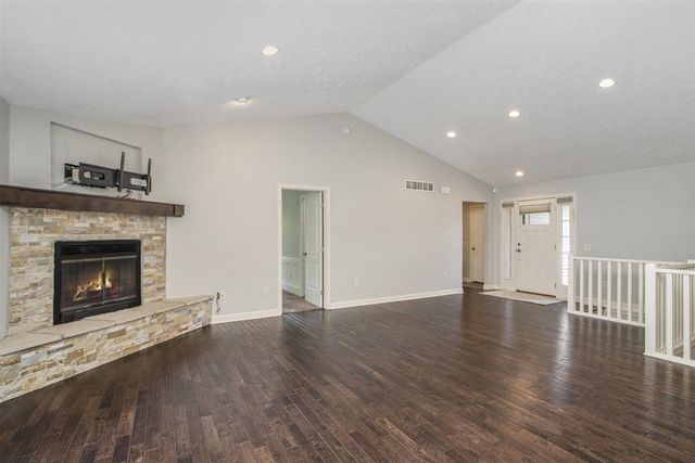 12031 Sandstone Drive, Wayland, MI 49348