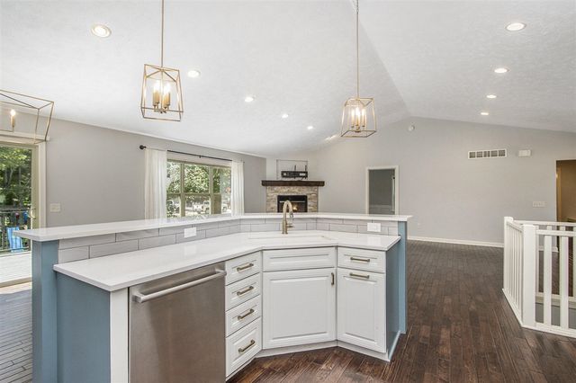 12031 Sandstone Drive, Wayland, MI 49348