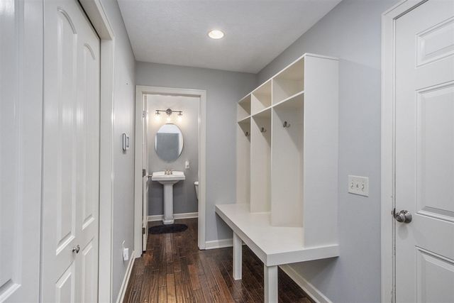 12031 Sandstone Drive, Wayland, MI 49348